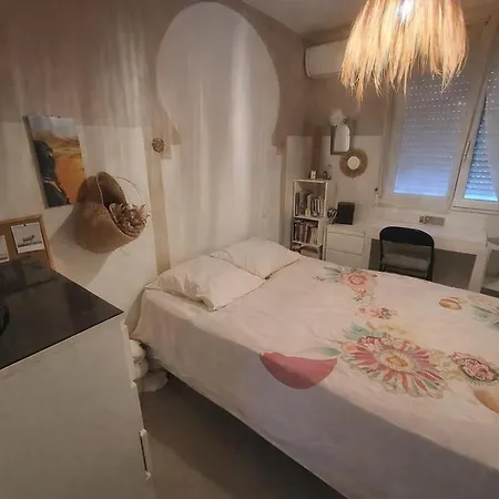 North Of Montpellier, Close To Beaches *