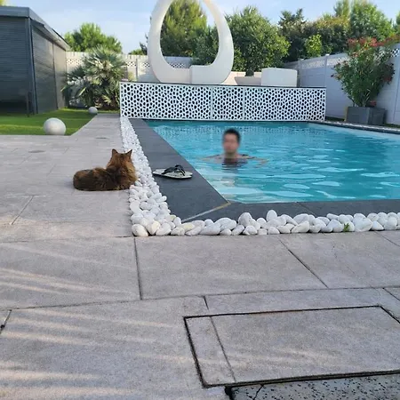 North Of Montpellier, Close To Beaches *